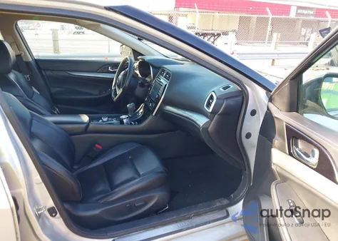 2016 Nissan Maxima 3.5 Sv z USA, uszkodzony, nr VIN 1N4AA6AP6GC407030